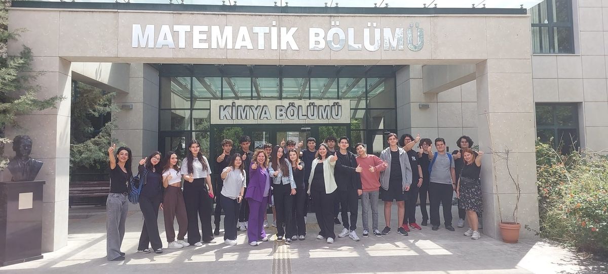 İzmir Yüksek Teknoloji Enstitüsü ve Uğur Okulları'ndan Öğrenci Gelişimi İçin İş Birliği