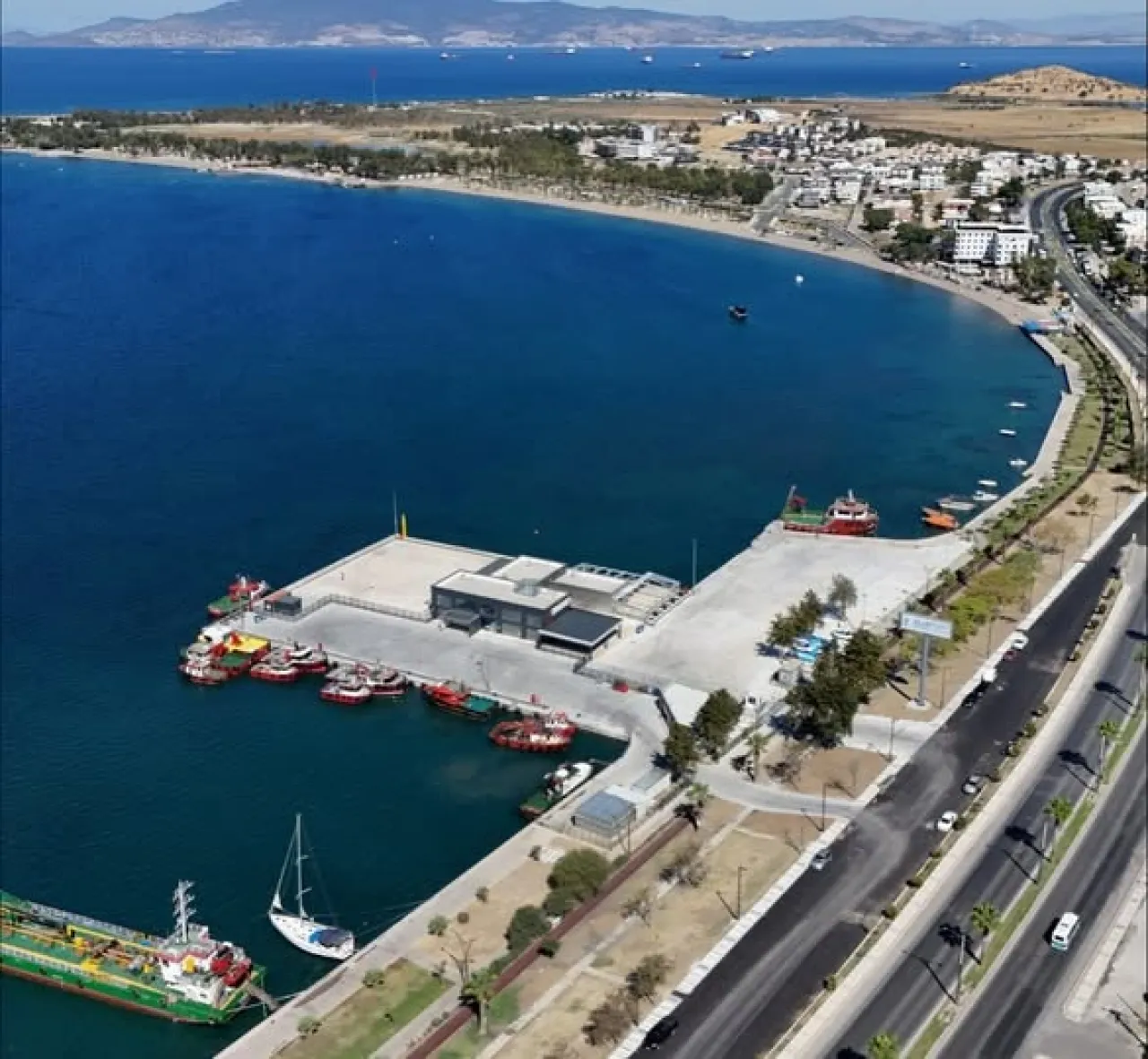 Aliağa'dan Midilli'ye Feribot Seferlerinde Kampanyalı Bilet Fırsatı