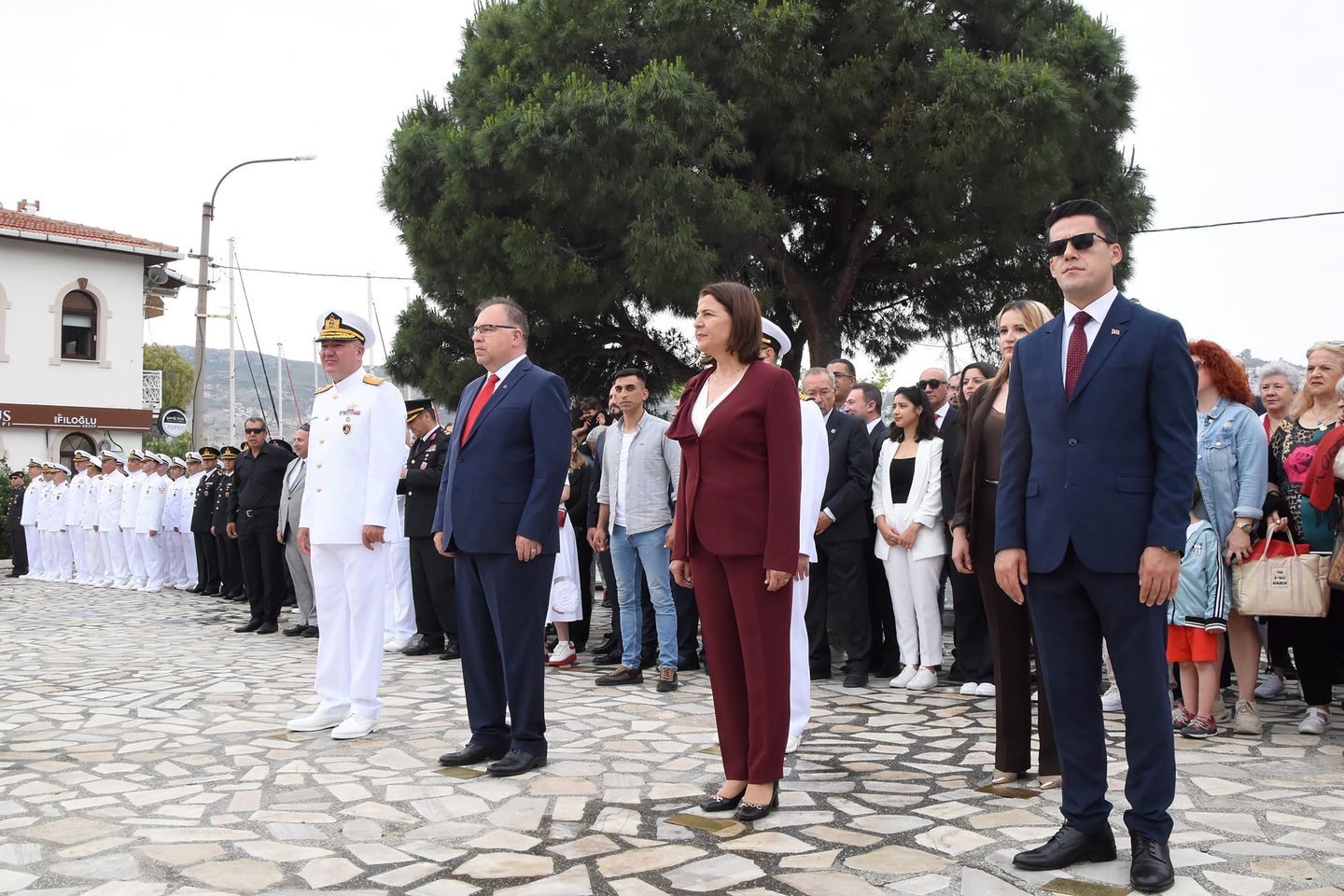 İzmir Foça’da 19 Mayıs Kutlamaları Coşkuyla Gerçekleşti