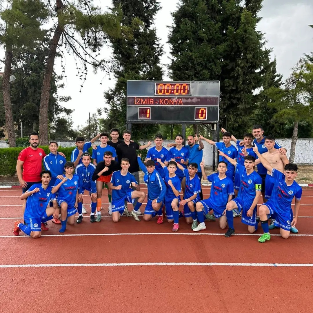 İzmirspor’un gençleri U-15 Türkiye Şampiyonası'nda galibiyetle başladı