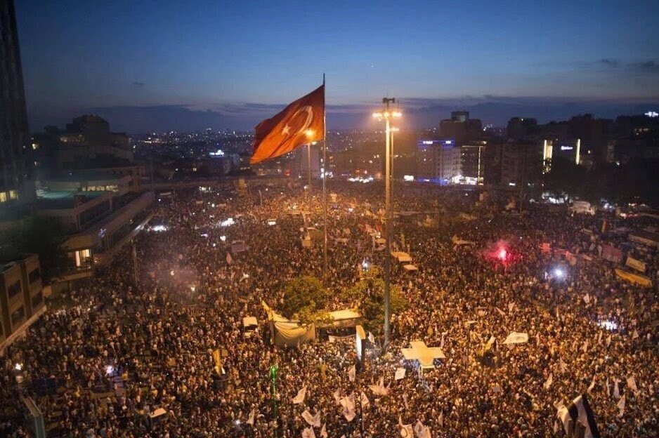 CHP İzmir Milletvekili Tuncay Özkan Gezi Parkı Olaylarını Değerlendirdi