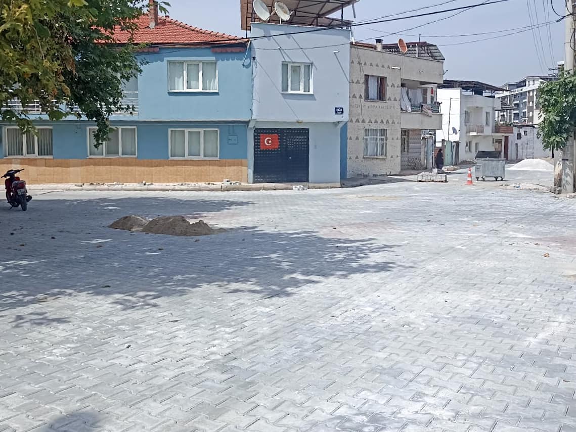 İzmir Kınık'ta Osmaniye Mahallesi Yenileniyor