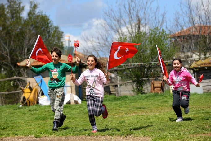 Türkiye Millî Eğitim Bakanı Yusuf Tekin'den A Millî Futbol Takımı'na Başarı Dileği